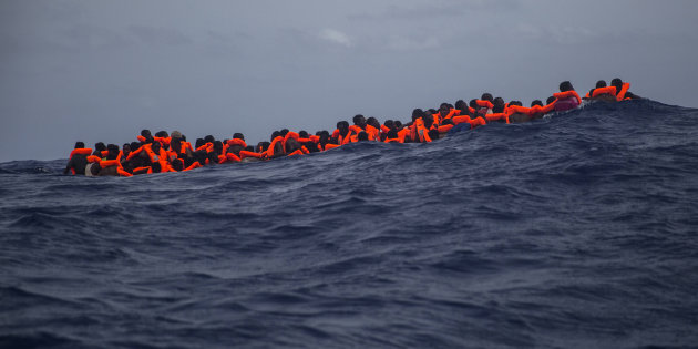Tutti contro i migranti