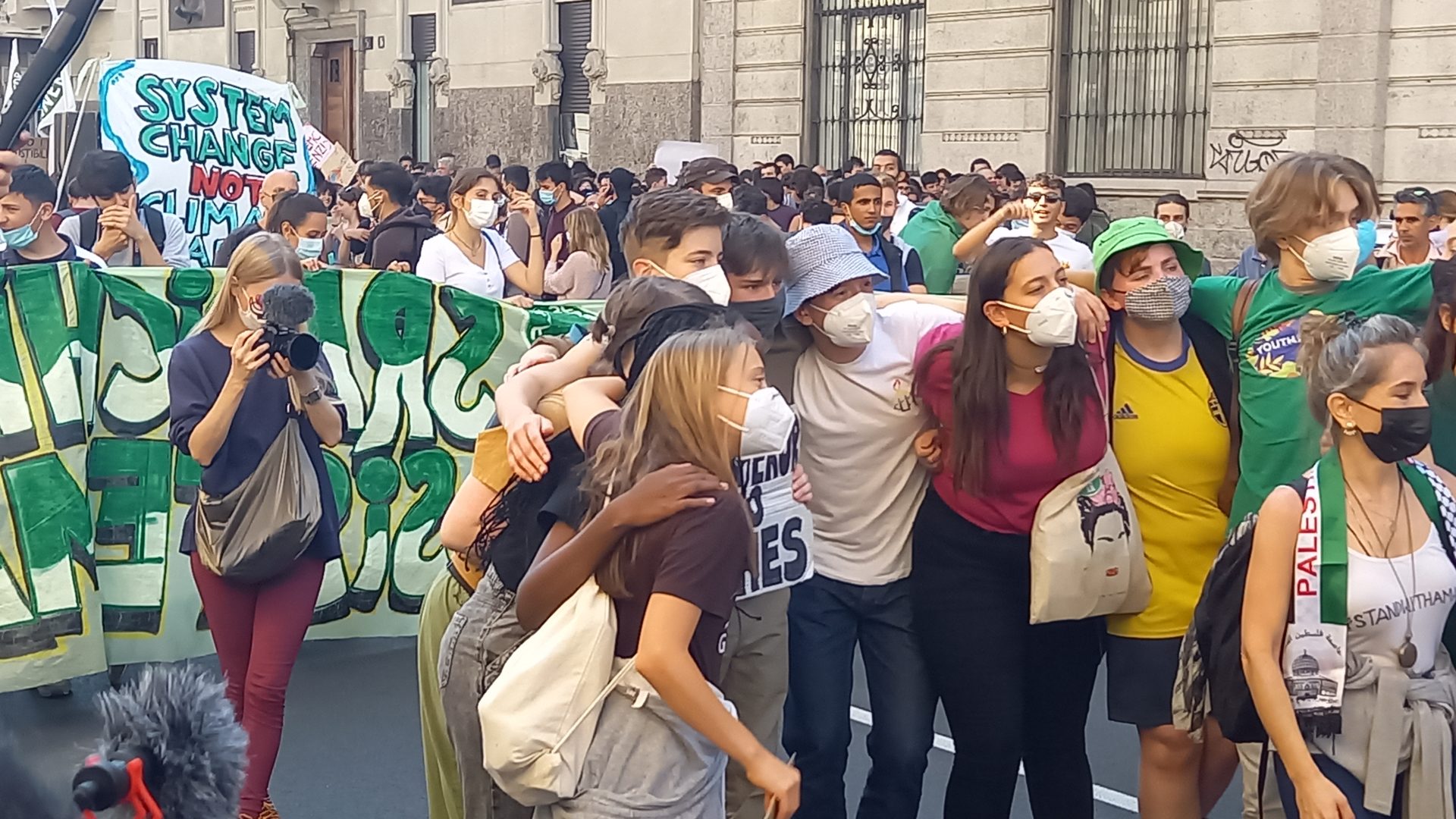 Ci vuole una grande crisi adolescenziale